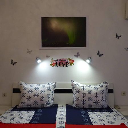 Apartament Holiday Burgas City Exterior foto