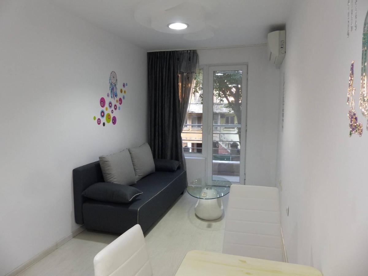 Apartament Holiday Burgas City Exterior foto