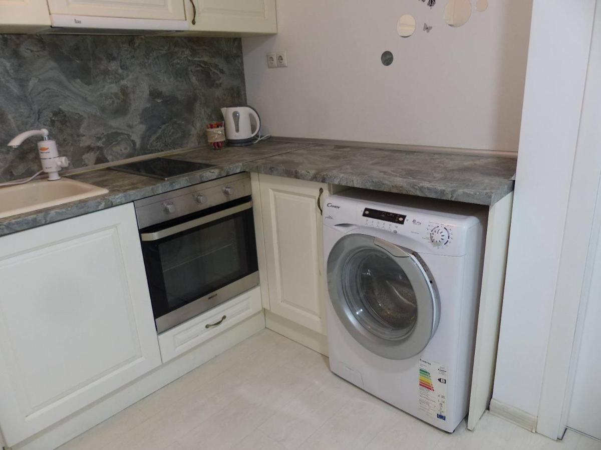 Apartament Holiday Burgas City Exterior foto